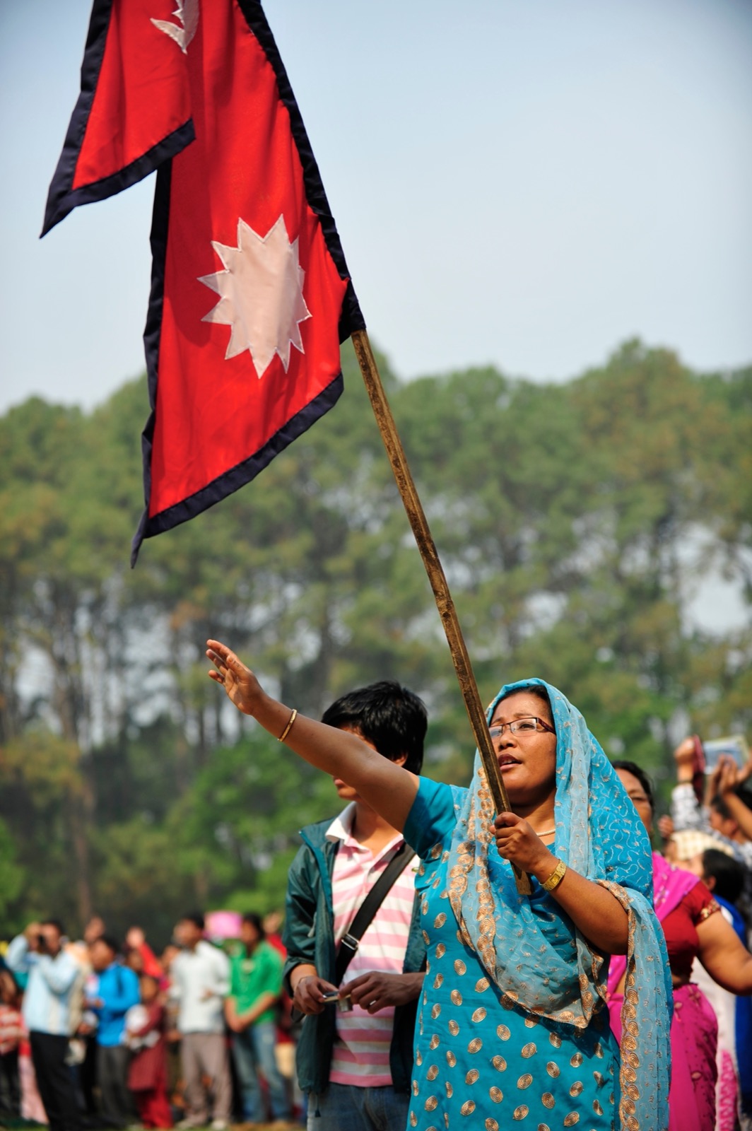 Women picking millet